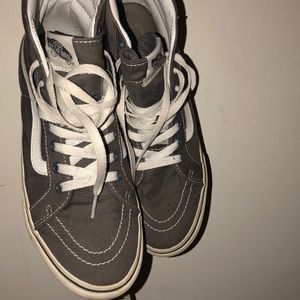 Sk8-Hi Vans